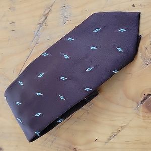 Wembley Leatherback Satins tie